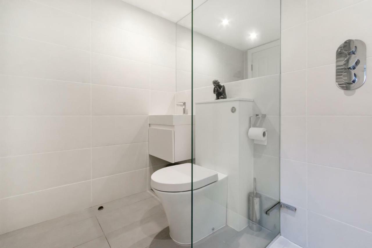 Stunning Soho Apartment London Bagian luar foto